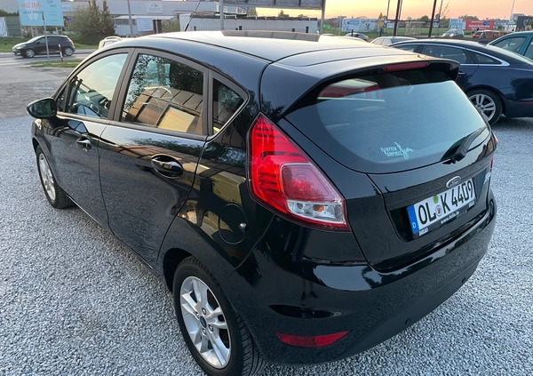 Ford Fiesta cena 28900 przebieg: 221587, rok produkcji 2016 z Swarzędz małe 379